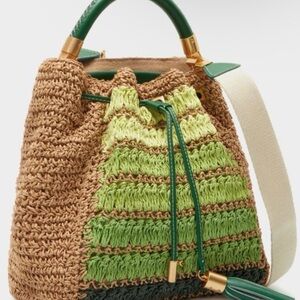 Crochet Straw Bucket Shoulder Bag in Green and Natural